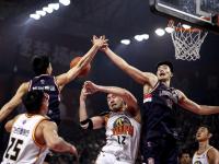 爱游戏体育官网-青岛队奋力反击，成功抵挡对手攻势的简单介绍