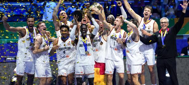 欧洲球员在比赛中展现出优异的篮球技艺