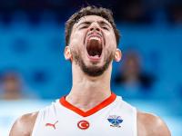 爱游戏体育官网-土耳其篮球队赢得一场激烈比赛