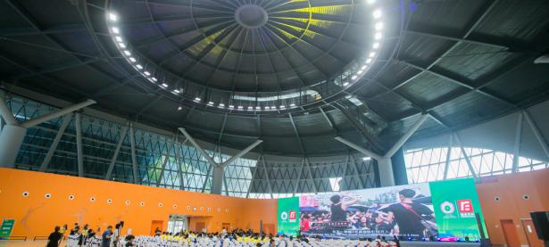 爱游戏官方登录入口-热烈热闹，球场上的戏剧就此开启