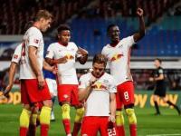 爱游戏app-包含汉堡队凭借团队配合，击败强敌取得胜利的词条