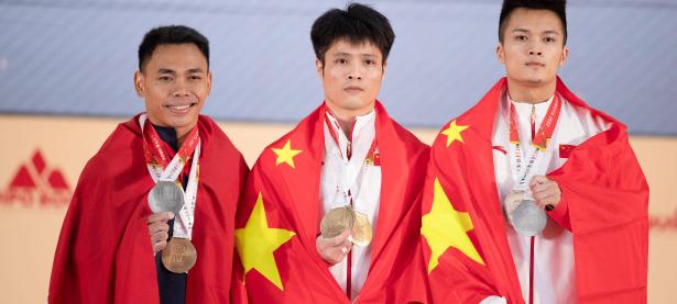 爱游戏入口-亚洲代表团在举重赛中斩获佳绩