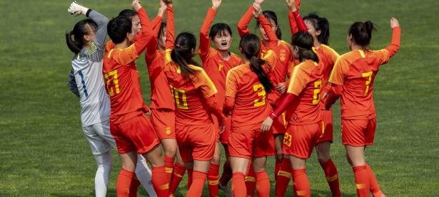 爱游戏app-包含女足国家队展现实力，获胜势不可挡的词条