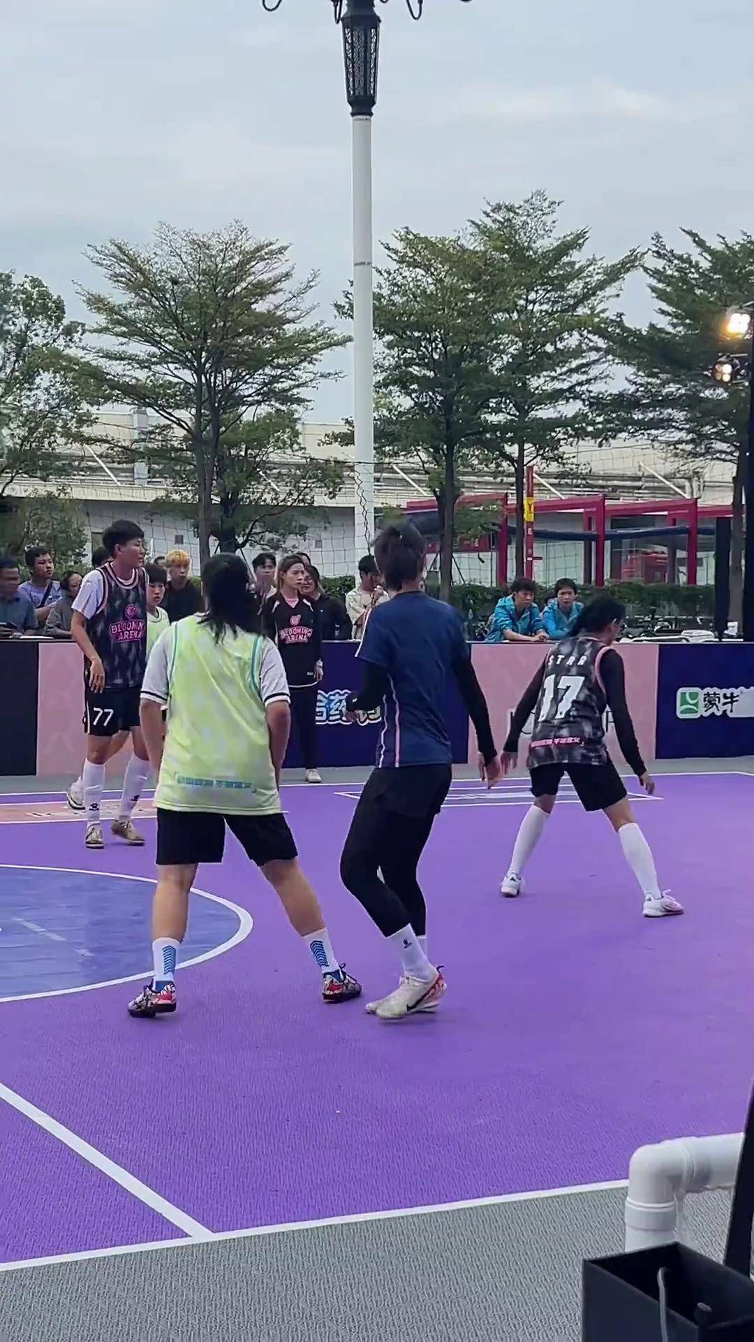 爱游戏app下载-关于足球竞技场女足比赛前瞻，热血沸腾战况激烈的信息