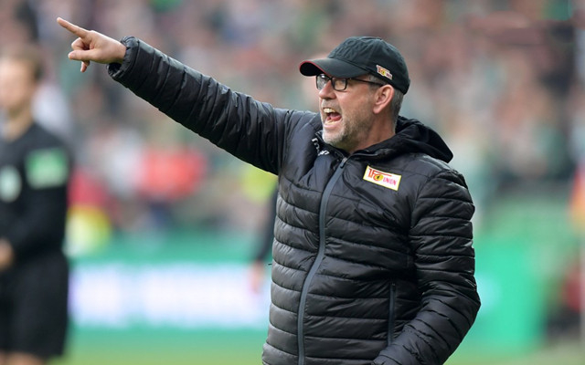 柏林赫塔主帅遭遇执教危机，球队需尽快振作