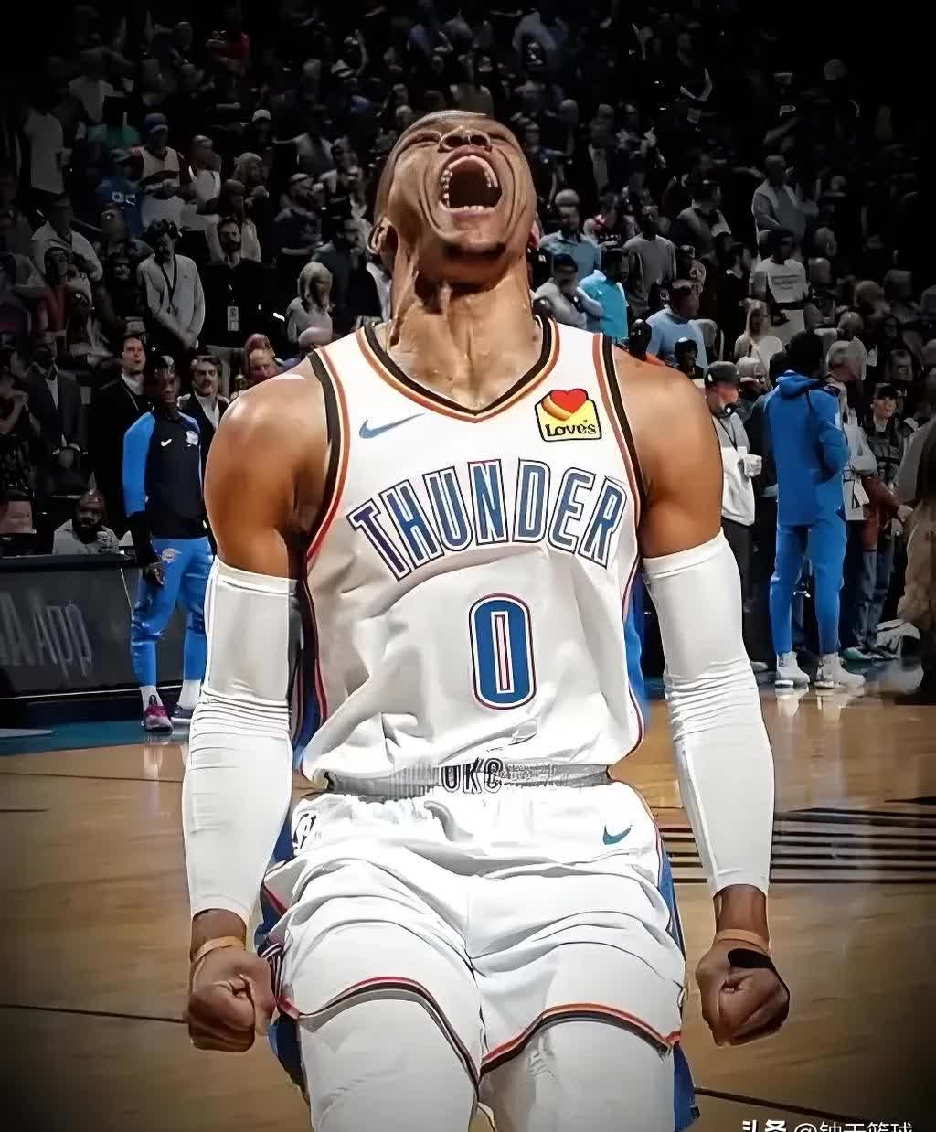 韦少独揽33+10，雷霆击败老鹰