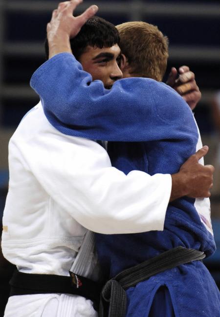 希腊划船选手靠实力击败对手 希腊划船选手靠实力击败对手