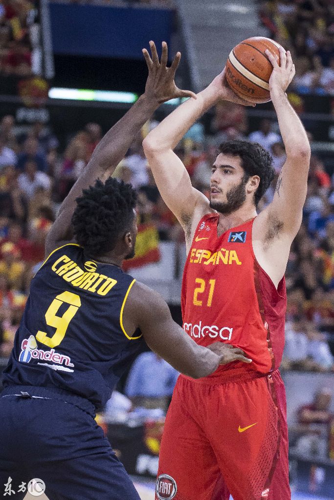 包含新西兰战胜委内瑞拉，晋级欧洲杯附加赛的词条