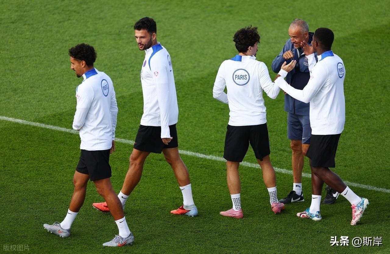 马赛战术布置严密,备战巴黎圣日耳曼的比赛 马赛战术布置严密,备战巴黎圣日耳曼的比赛