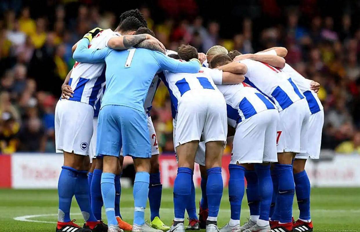 曼城主场大胜南安普顿:蓝月亮大胜对手的简单介绍 曼城主场大胜南安普顿:蓝月亮大胜对手的简单介绍