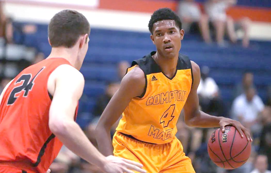 非洲球员在篮球赛场上大放异彩